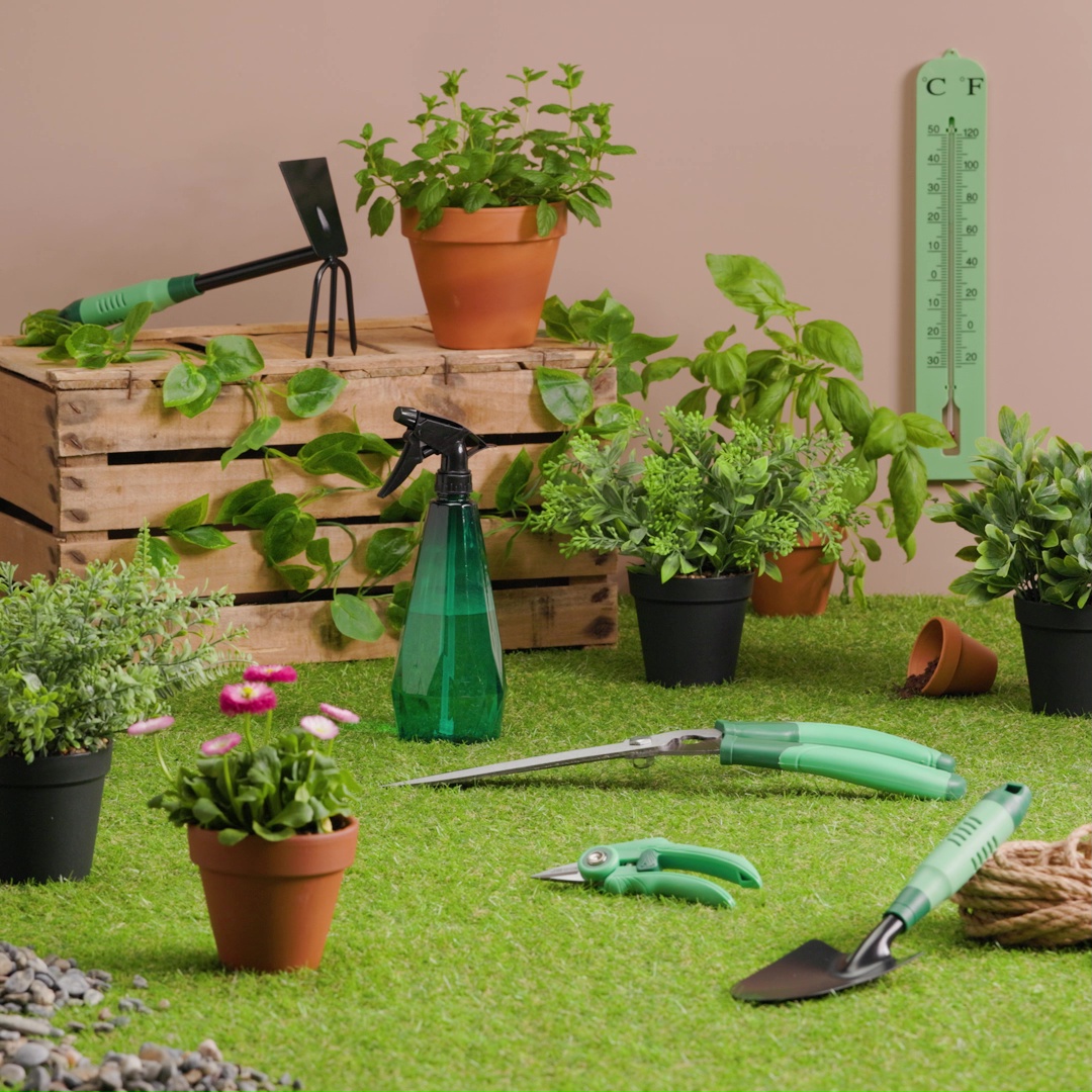 Image au survol OUTILS DE JARDIN